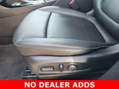Used 2024 Buick Encore GX Sport Touring w/ Comfort Package image 21
