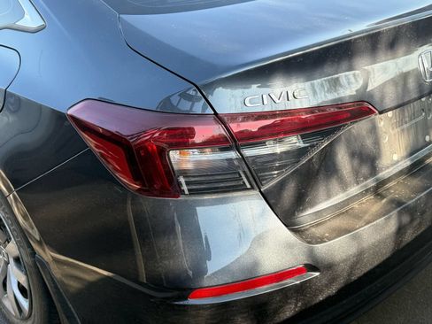 Certified 2025 Honda Civic LX image 9