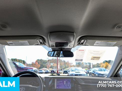 Used 2025 Toyota Camry LE image 58