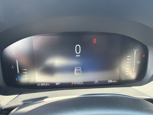 Used 2024 Ford Escape Active AWD/4WD image 11