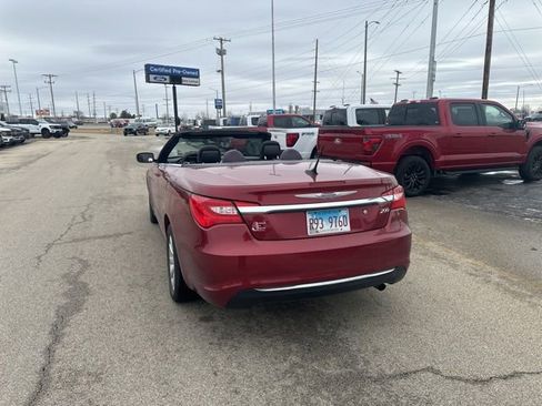 Used 2012 Chrysler 200 Touring image 4