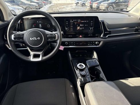 Used 2024 Kia Sportage LX image 14