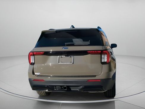 New 2026 Ford Explorer ST-Line w/ ST-Line Street Pack image 27
