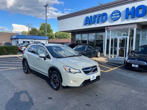 Used 2014 Subaru Crosstrek 2.0i Premium AWD/4WD image 3