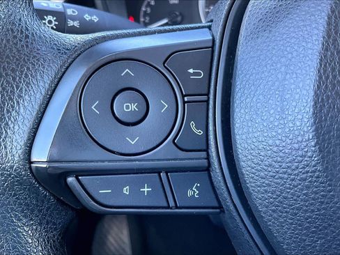 Used 2022 Toyota Corolla LE image 20