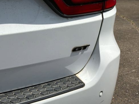 Used 2018 Dodge Durango GT AWD/4WD image 19
