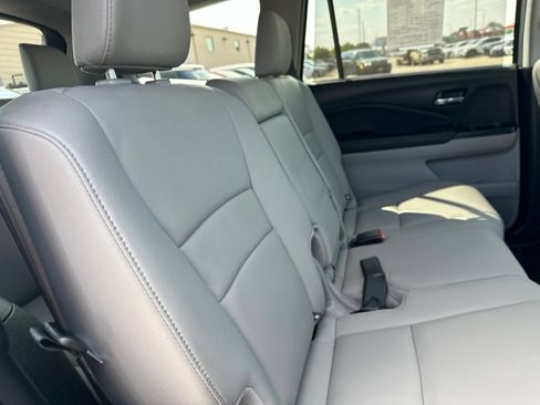 Used 2019 Honda Pilot EX-L image 42