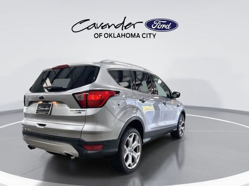 Used 2019 Ford Escape Titanium AWD/4WD image 8