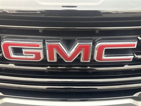 Certified 2023 GMC Terrain SLE w/ Driver Convenience Package FWD image 29