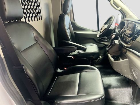 Used 2023 Ford Transit 150 Medium Roof RWD image 22