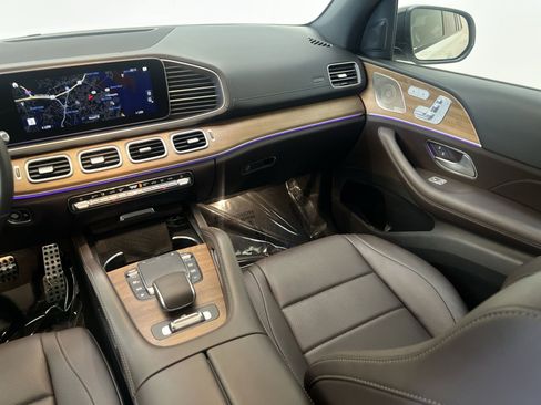 Used 2022 Mercedes-Benz GLS 450 4MATIC image 36