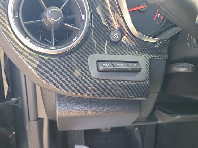 Used 2023 Chevrolet Camaro SS RWD image 17
