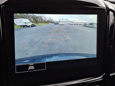 Used 2023 Chevrolet Traverse LT AWD/4WD image 4