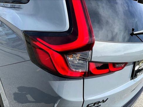 Used 2026 Honda CR-V Sport Touring image 29