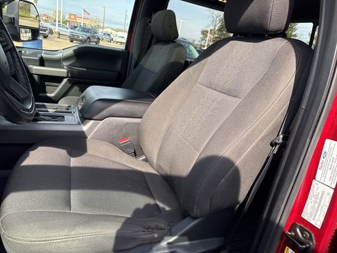 Used 2018 Ford F150 XLT w/ Equipment Group 302A Luxury image 8