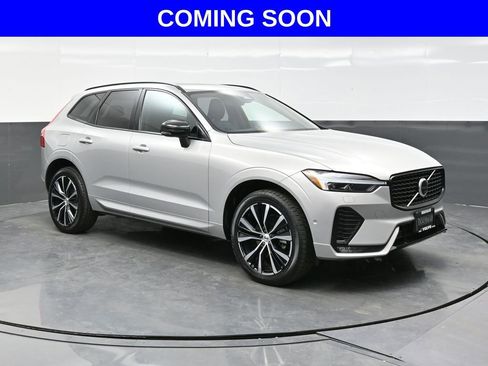 Used 2025 Volvo XC60 B5 Plus AWD/4WD image 1