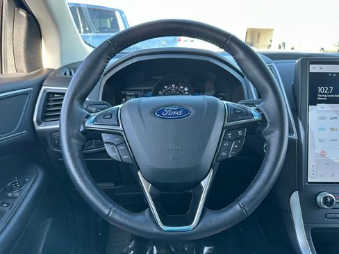 Used 2024 Ford Edge SEL image 27