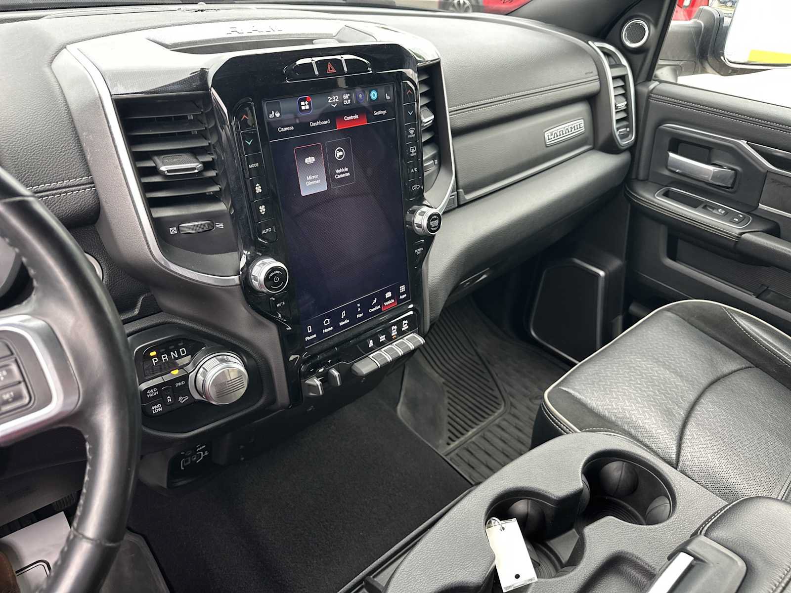 Used 2022 RAM 2500 Laramie AWD/4WD image 4