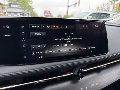 Certified 2024 Nissan Ariya AWD image 21