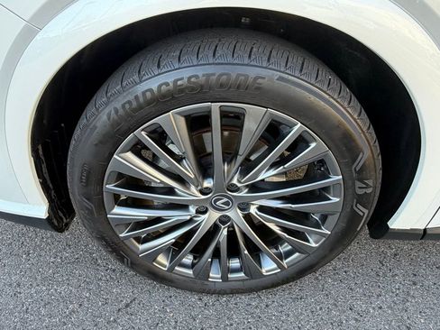 Used 2024 Lexus RX 350 AWD w/ Convenience Package image 12
