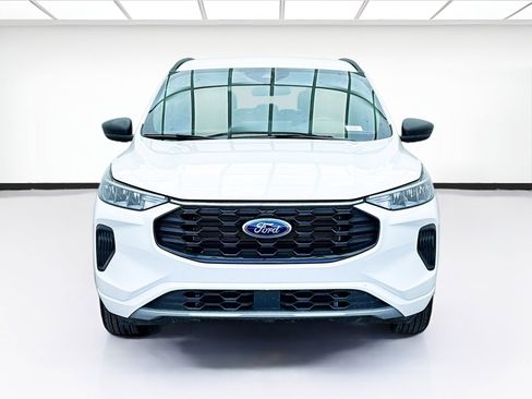 Used 2024 Ford Escape ST-Line w/ Equipment Group 301A image 2