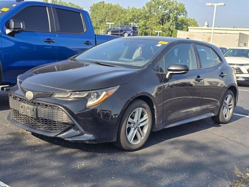 Used 2019 Toyota Corolla SE FWD image 3