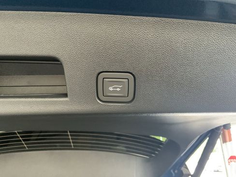 New 2026 Chevrolet Traverse LT FWD image 36