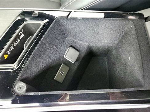 Used 2025 Cadillac Lyriq Sport image 52