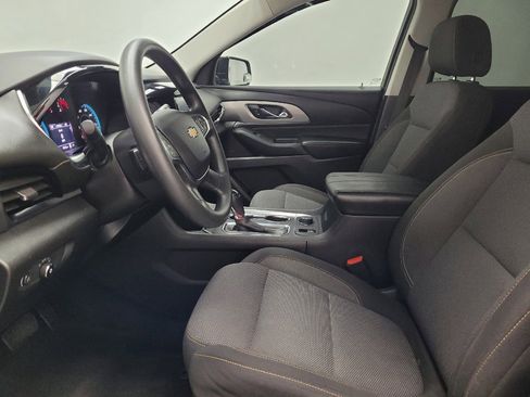 Used 2018 Chevrolet Traverse LS FWD image 17
