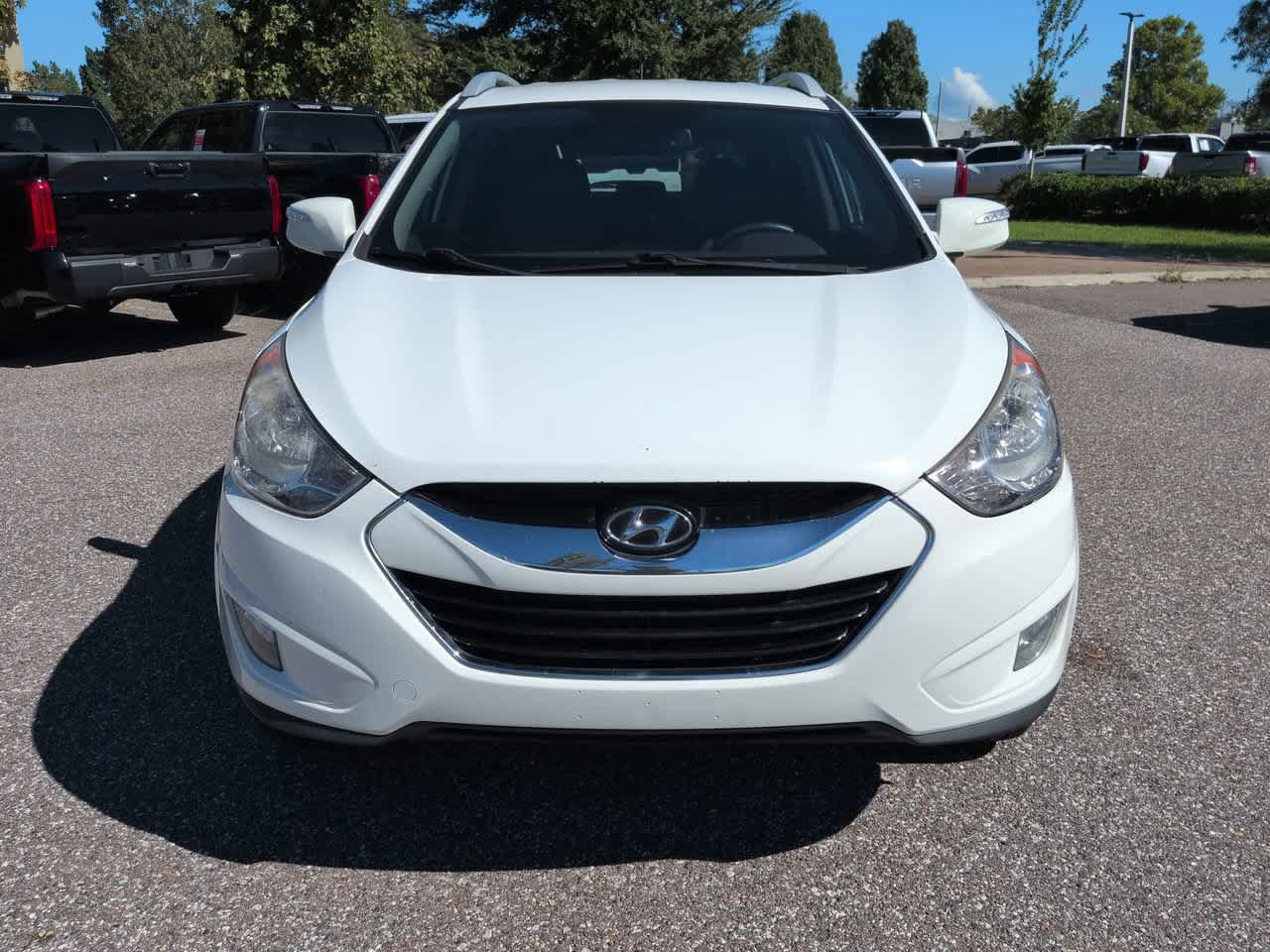 Used 2011 Hyundai Tucson Limited FWD image 9