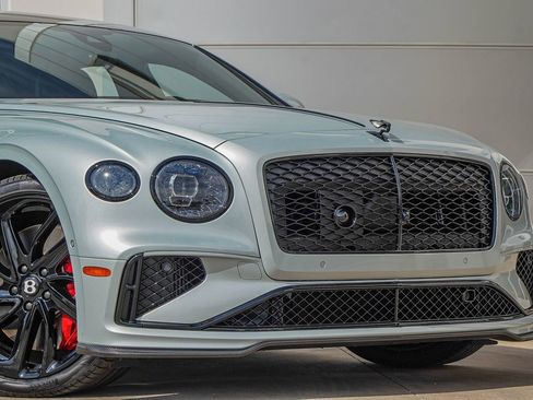 New 2026 Bentley Flying Spur Plug-In Hybrid image 9