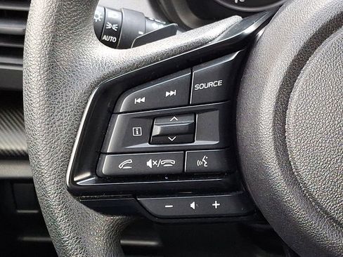 Used 2024 Subaru Crosstrek 2.0i Premium image 22