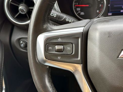 Used 2020 Chevrolet Blazer LT image 19