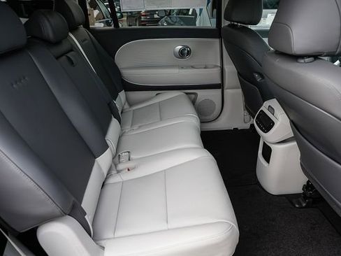 New 2026 Hyundai Ioniq 9 SEL w/ Tow & Go Package AWD/4WD image 20
