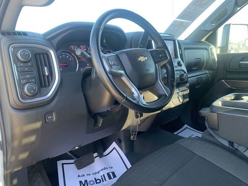 Used 2023 Chevrolet Silverado 3500 LT image 7