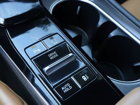 Used 2020 Hyundai Sonata Limited FWD image 13