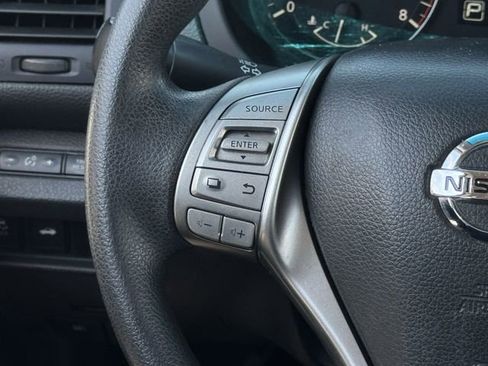 Used 2015 Nissan Altima 2.5 S w/ Sport Value Package FWD image 12