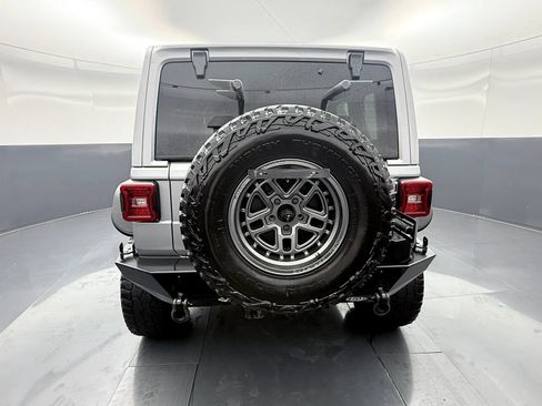 Used 2021 Jeep Wrangler Unlimited Rubicon AWD/4WD image 6