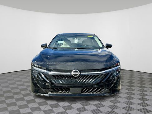 New 2026 Nissan Sentra SL FWD image 9