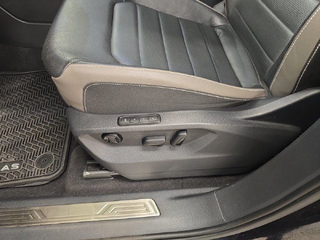 Used 2023 Volkswagen Atlas SEL Premium AWD/4WD image 37