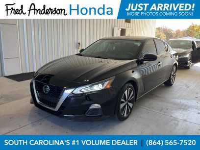 Used 2021 Nissan Altima 2.5 SV