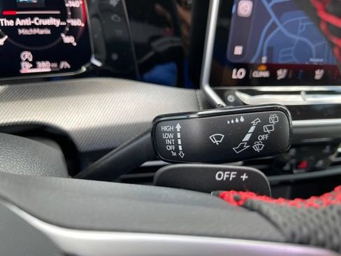 New 2026 Volkswagen GTI SE FWD image 18