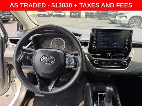 Used 2021 Toyota Corolla LE w/ LE Convenience Package FWD image 17