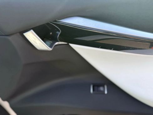 Used 2017 Tesla Model X 100D image 23