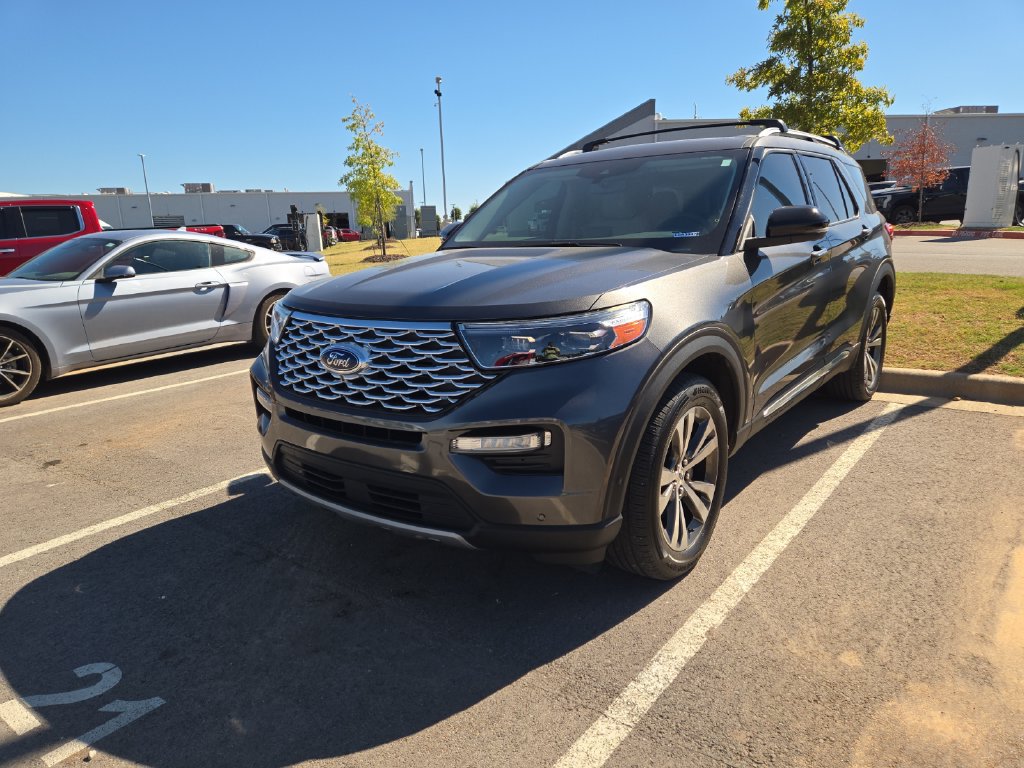 Used 2020 Ford Explorer Platinum w/ Premium Technology Package AWD/4WD image 1