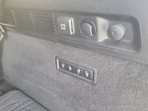 Used 2023 Jeep Grand Wagoneer Series II image 8