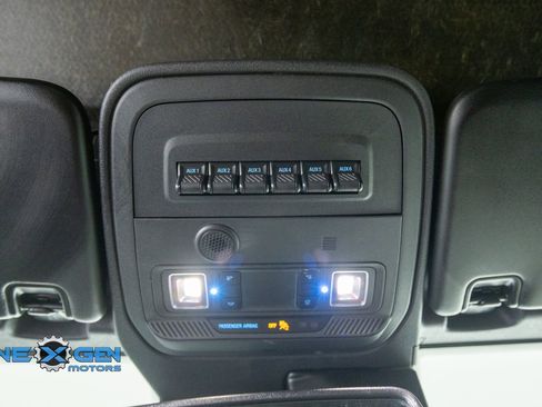 Used 2022 Ford Bronco Wildtrak AWD/4WD image 14