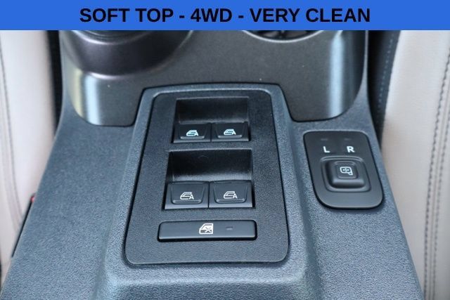 Used 2022 Ford Bronco Wildtrak AWD/4WD image 10