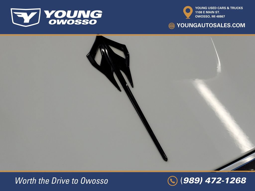 Used 2024 Chevrolet Corvette E-Ray AWD/4WD image 32