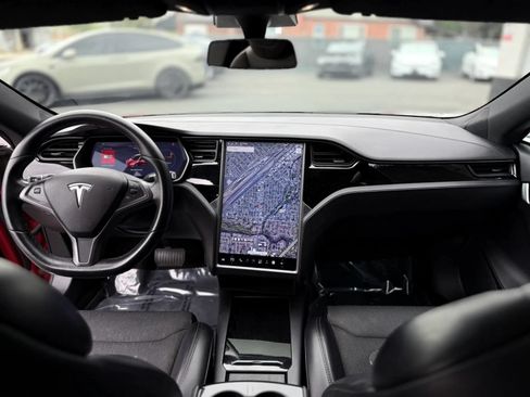 Used 2018 Tesla Model S 75D AWD/4WD image 16